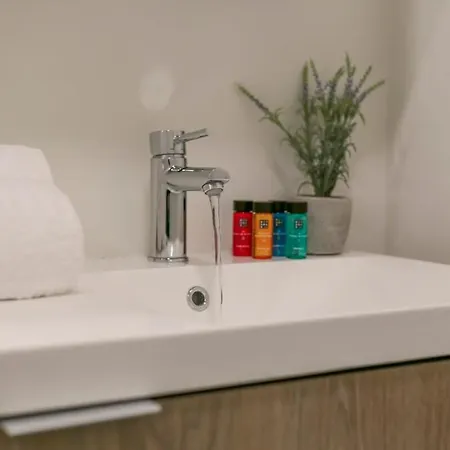 Huswell - Cosy Family With Parking Near The *