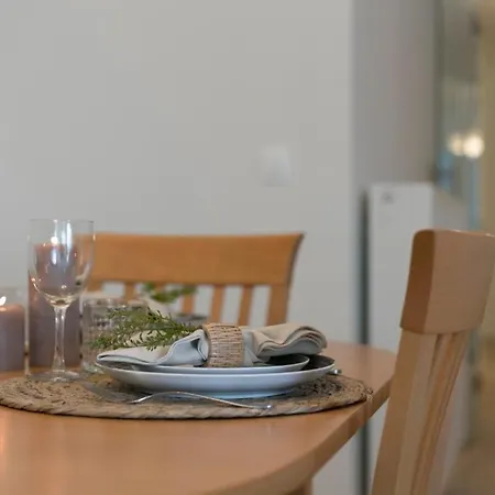 Lejlighed Huswell - Cosy Family With Parking Near The