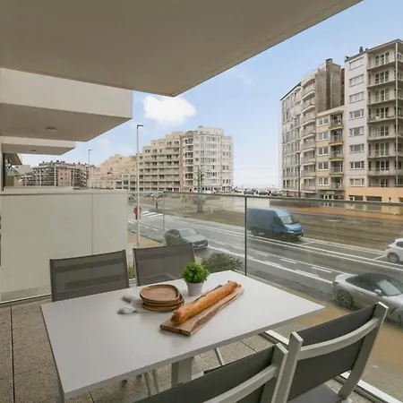 Huswell - Cosy Family With Parking Near The